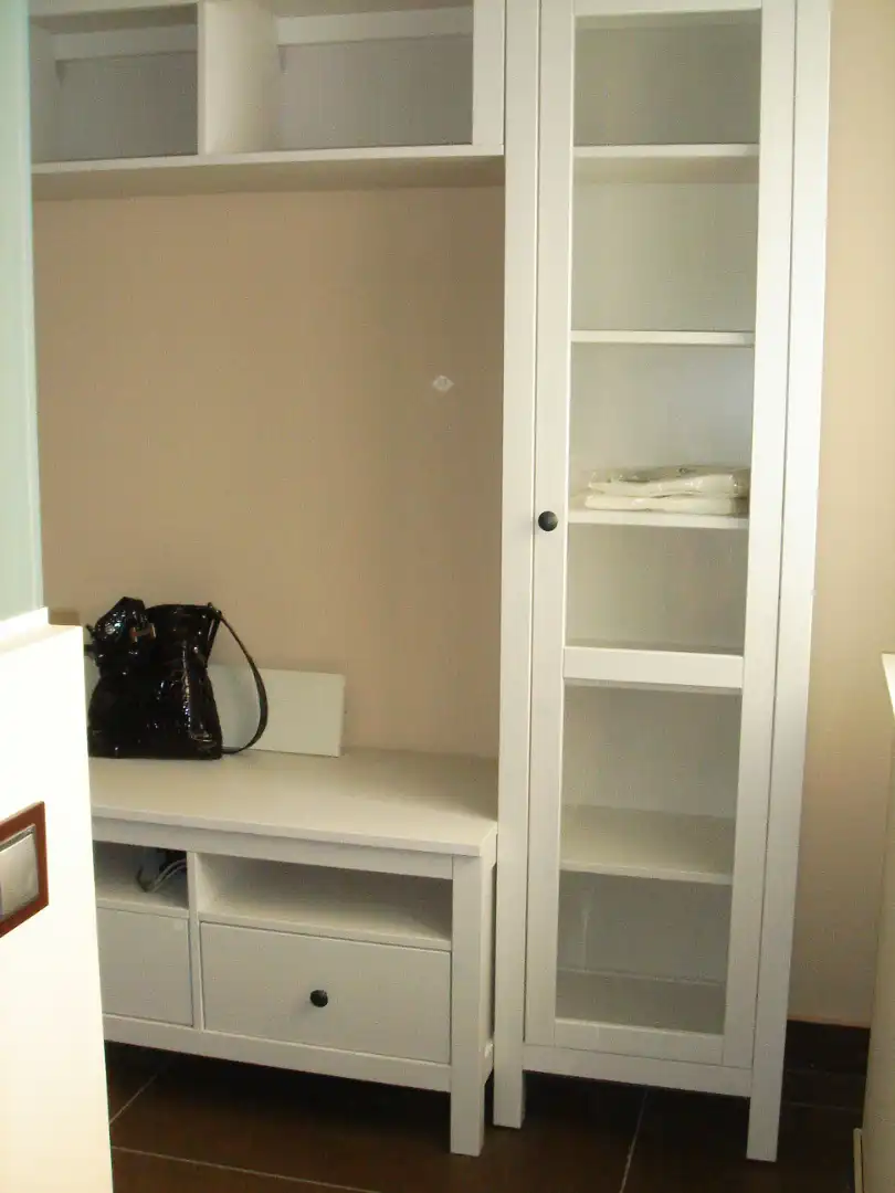 Dormitori de Apartament de lloguer en Barcelona amb Aire condicionat, Calefacció i Moblat