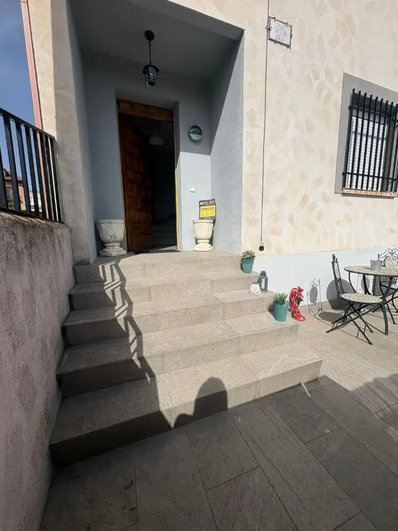 Casa adosada en venta en Uceda con Calefacción y Amueblado