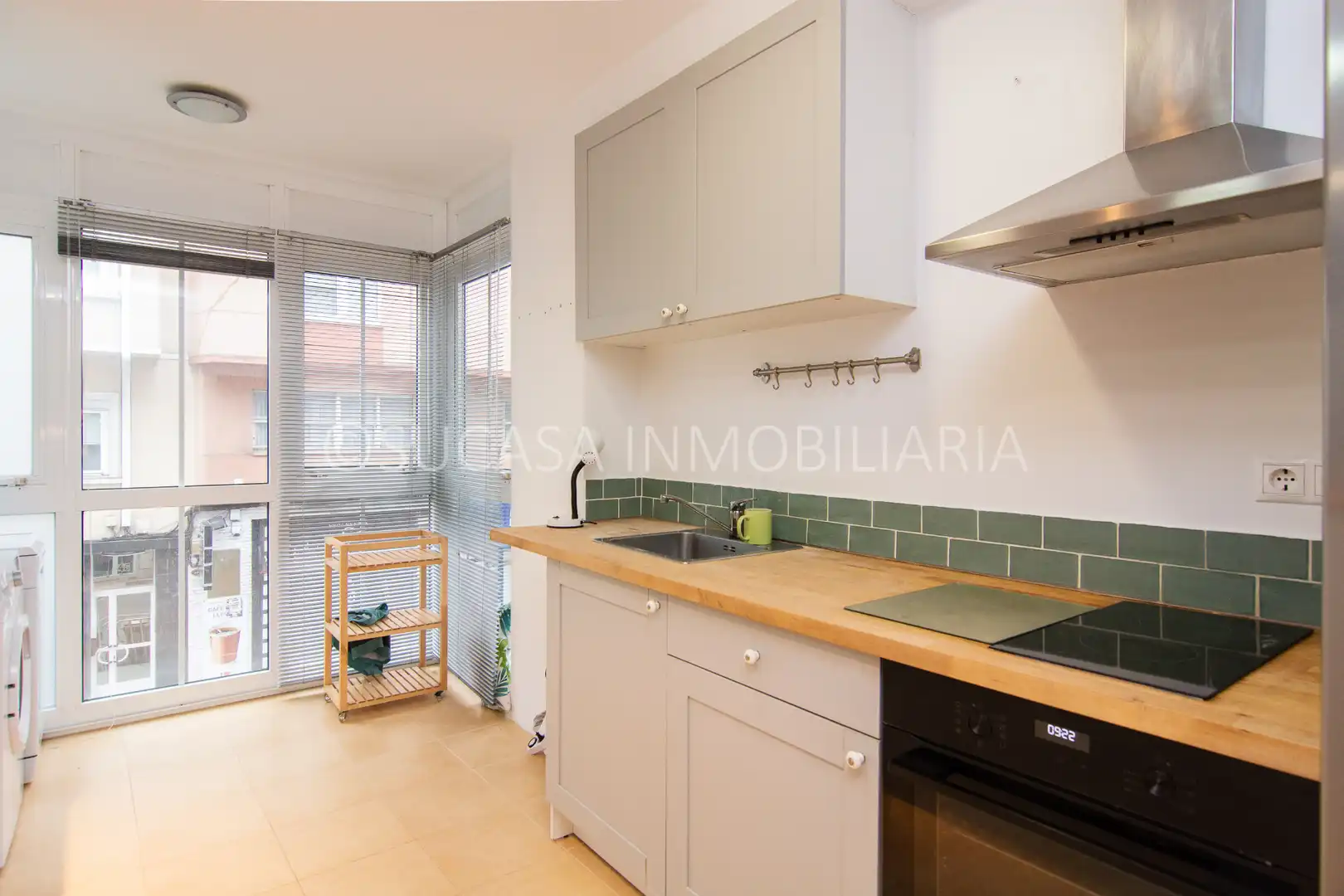 Kitchen of Apartments for sale in A Coruña Capital   with Heating, Parquet flooring and Storage room