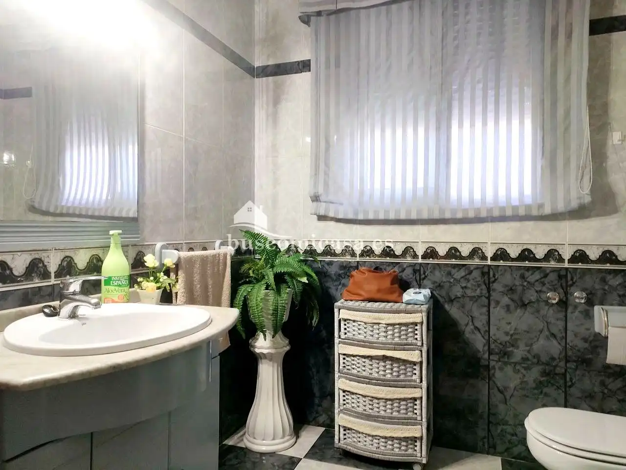 Bany de Casa o xalet en venda en Mengíbar amb Aire condicionat i Terrassa