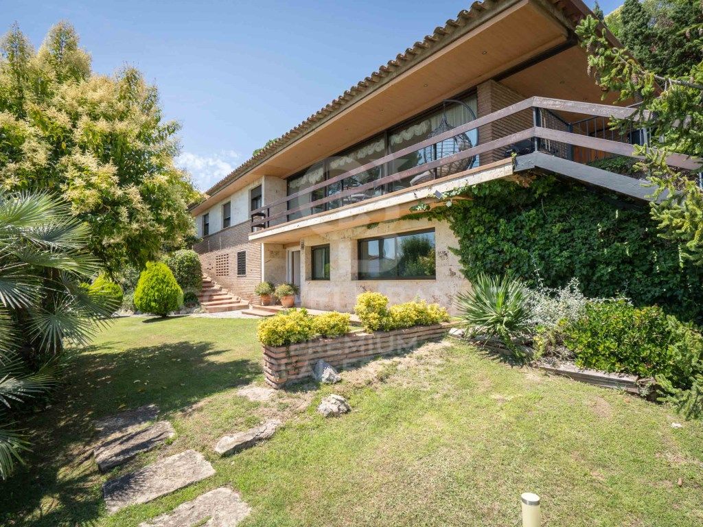 Garden of House or chalet for sale in Cerdanyola del Vallès