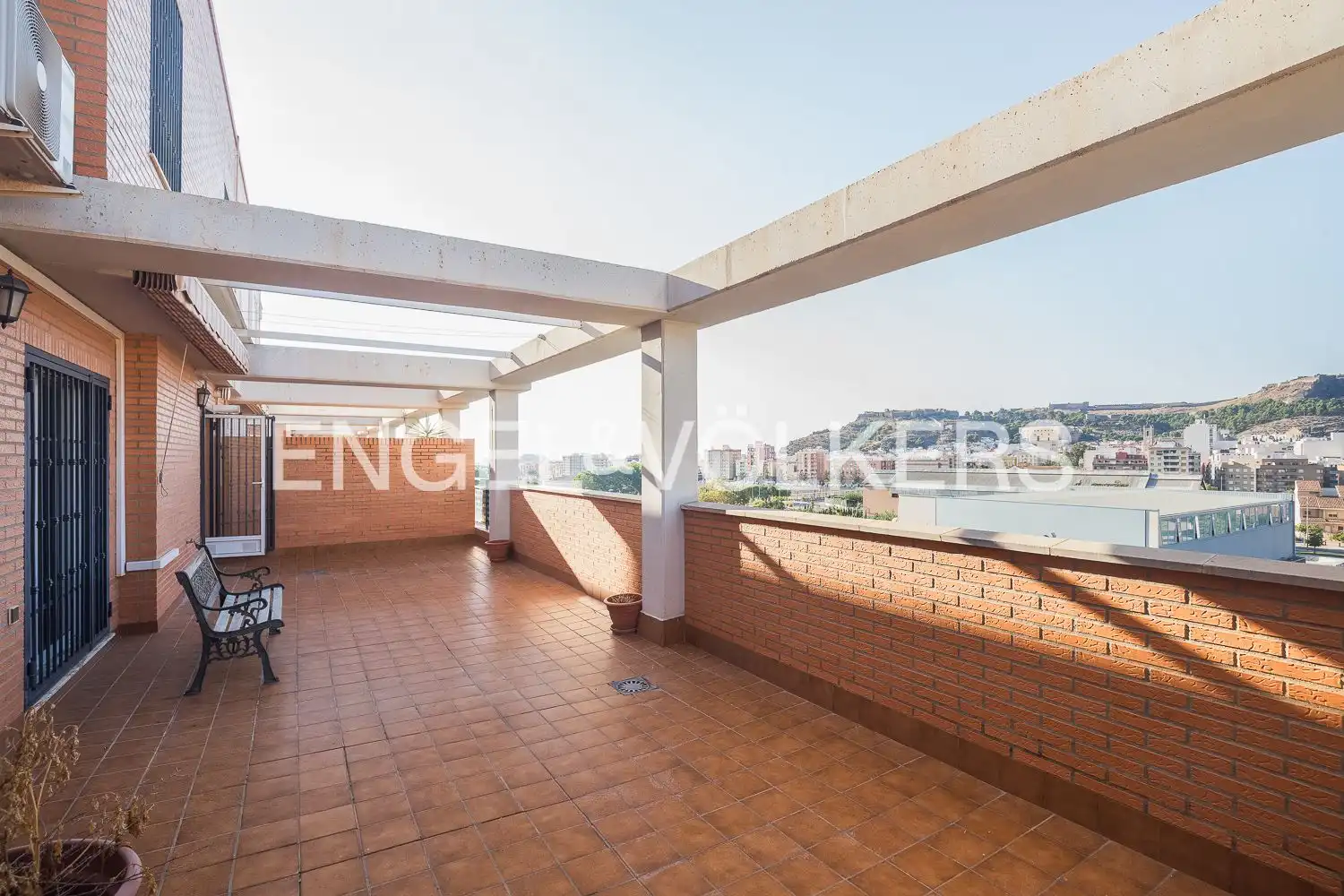 Terraza de Ático de alquiler en Sagunto / Sagunt con Aire acondicionado, Calefacción y Terraza
