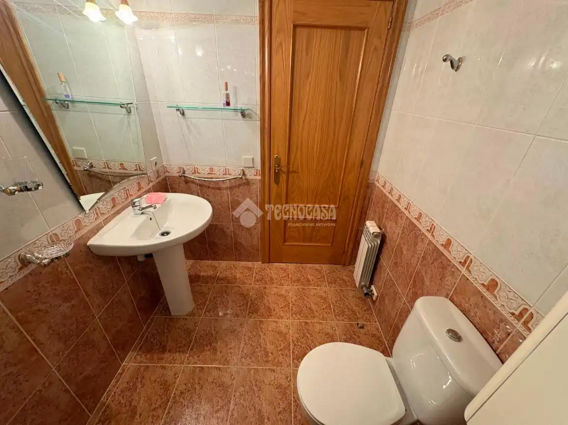 Baño de Casa adosada en venta en Zaragoza con Terraza