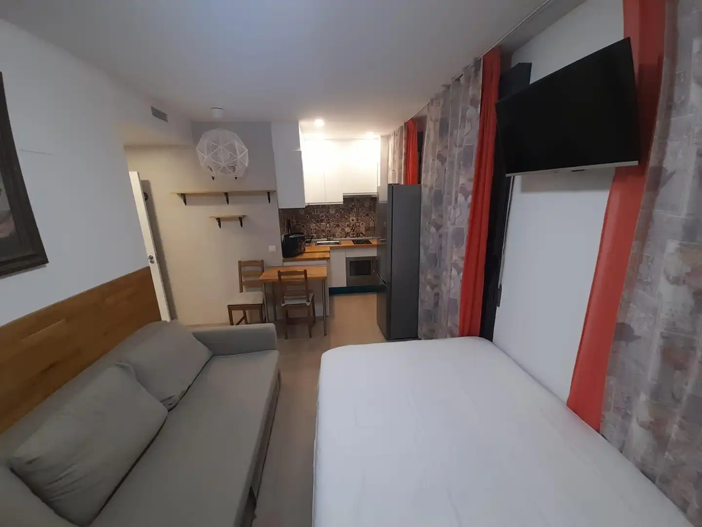 Dormitori de Estudi en venda en Valencia amb Parquet