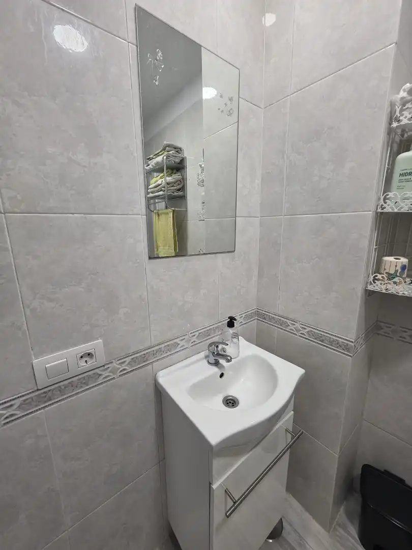 Bathroom of Flat for rent in Puerto de la Cruz  with Furnished, Washing machine and Microwave