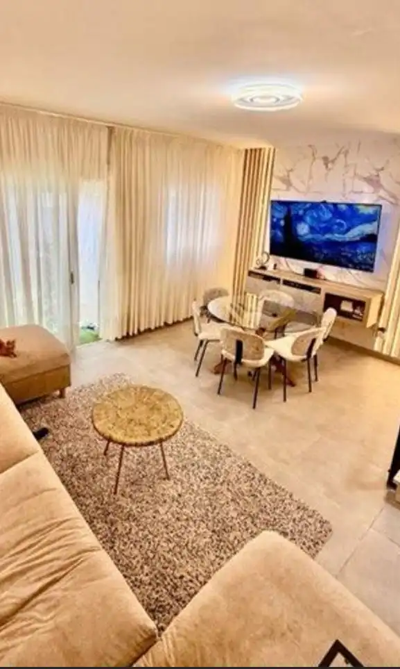 Comedor de Casa adosada en venta en Santa Lucía de Tirajana con Amueblado, Microondas y TV