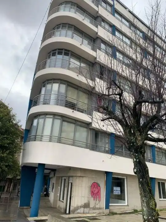 Commercial properties for sale in Tomas Alonso, 185, Coia