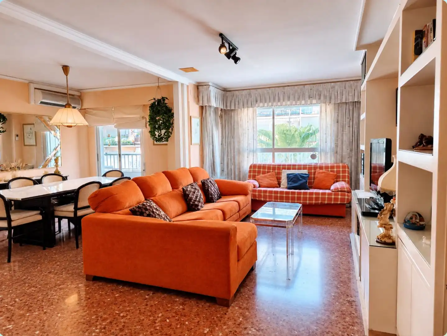 Wohnung mit Terrasse zum Verkauf in PERU