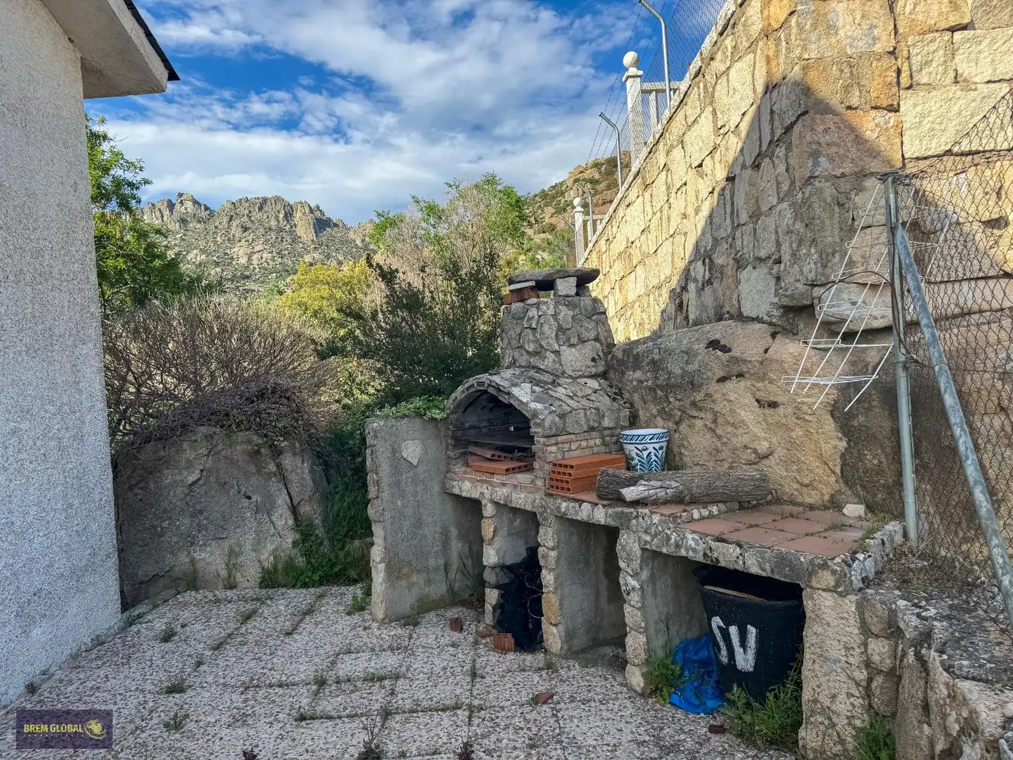 Casa o xalet en venda en Valdemanco amb Jardí privat, Terrassa i Traster