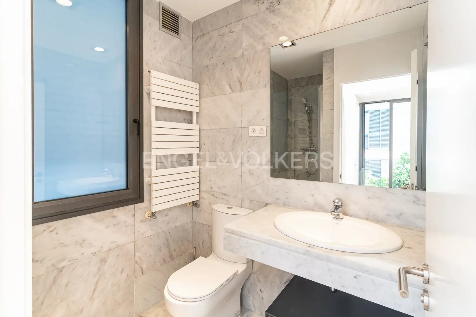 Baño de Casa o chalet en venta en Sant Vicenç de Montalt con Calefacción, Jardín privado y Parquet