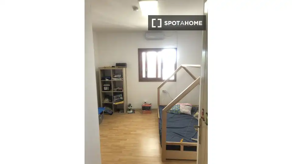 Bedroom of Apartments for share in Tacoronte  with Air Conditioner, Terrace and Furnished
