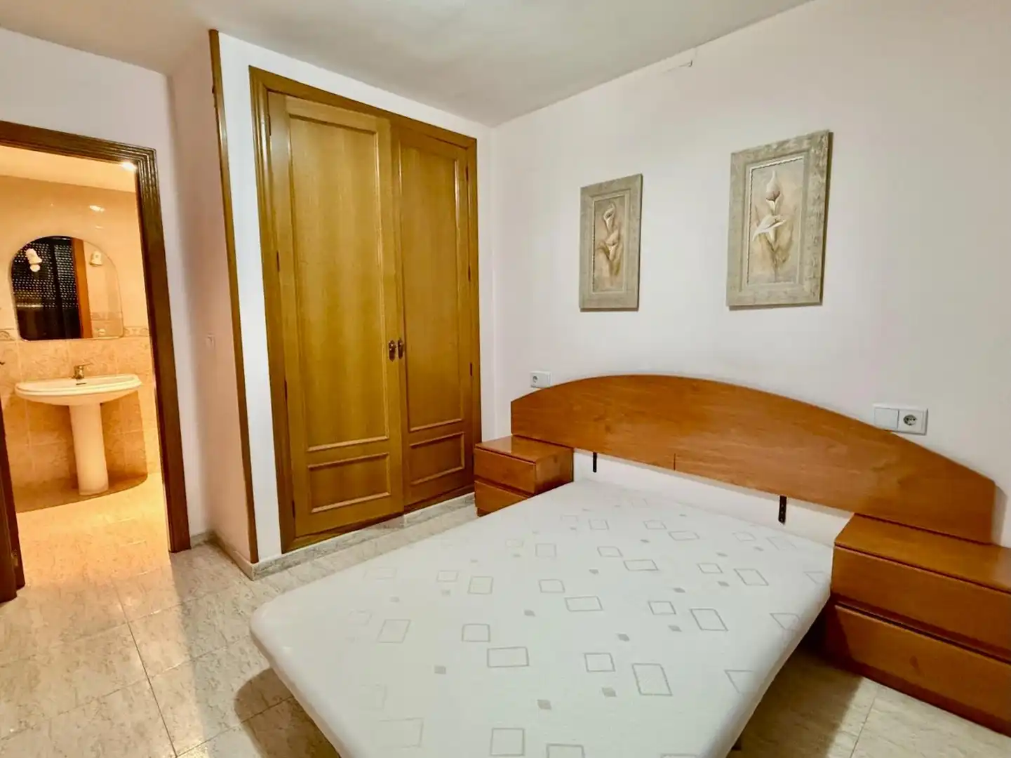 Dormitori de Apartament en venda en Benidorm amb Aire condicionat, Calefacció i Jardí privat