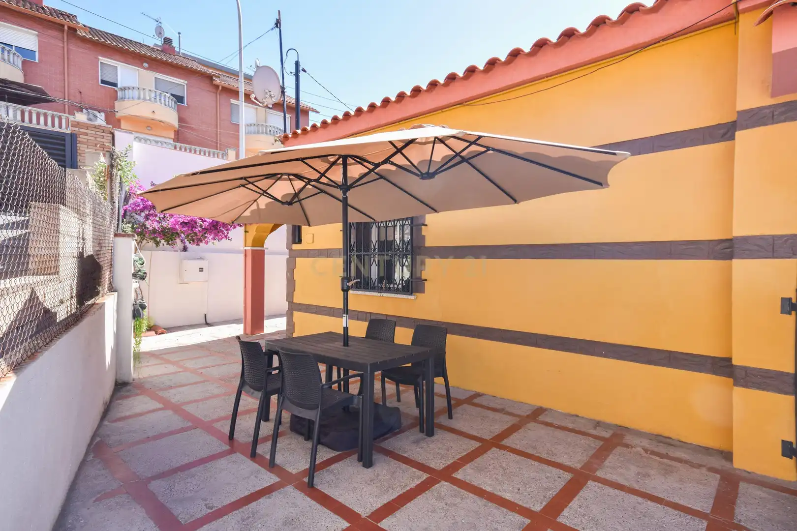 Terrace of Houses for sale in Sant Vicenç Dels Horts  with Air Conditioner, Private garden and Storage room