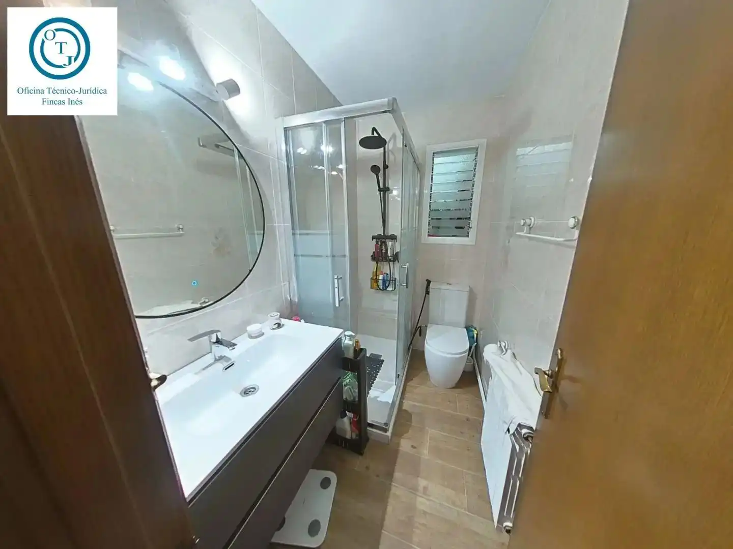 Baño de Piso en venta en Mollet del Vallès con Aire acondicionado, Calefacción y Amueblado