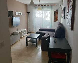 Living room of Flat to rent in Algeciras  with Air Conditioner