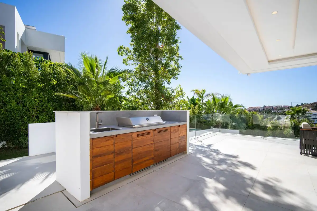 Chalet con piscina en venta en Nueva Andalucía, imagen 6