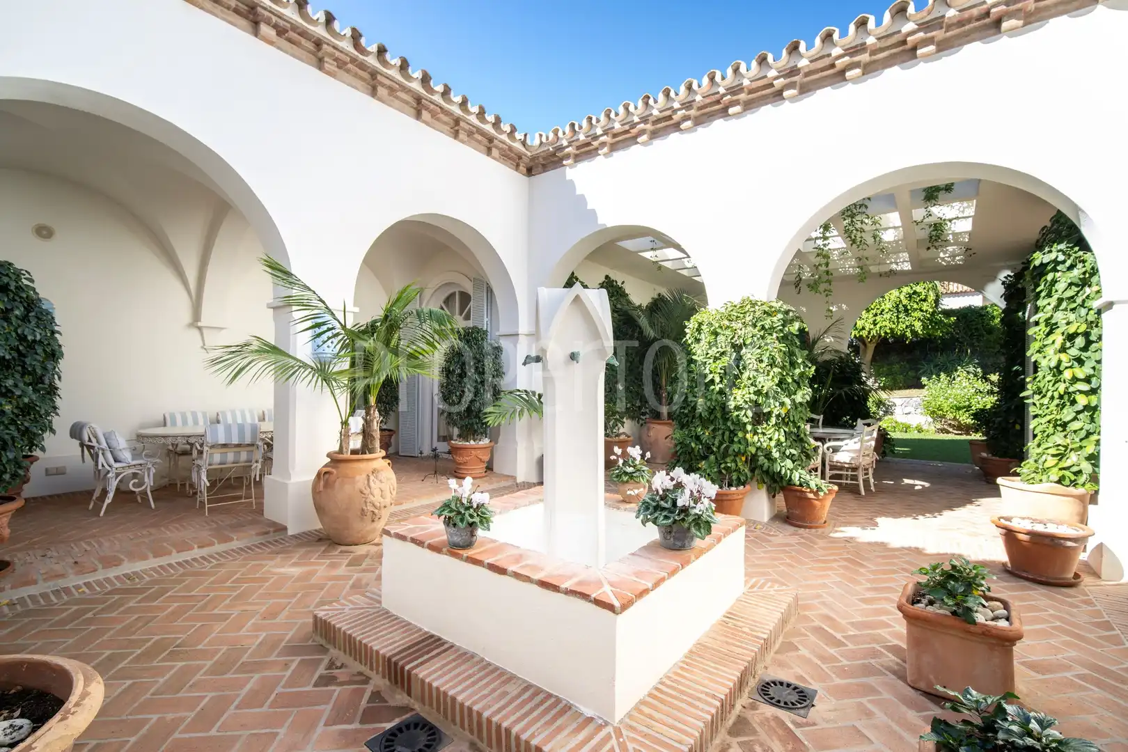 Garden of Houses for sale in Marbella