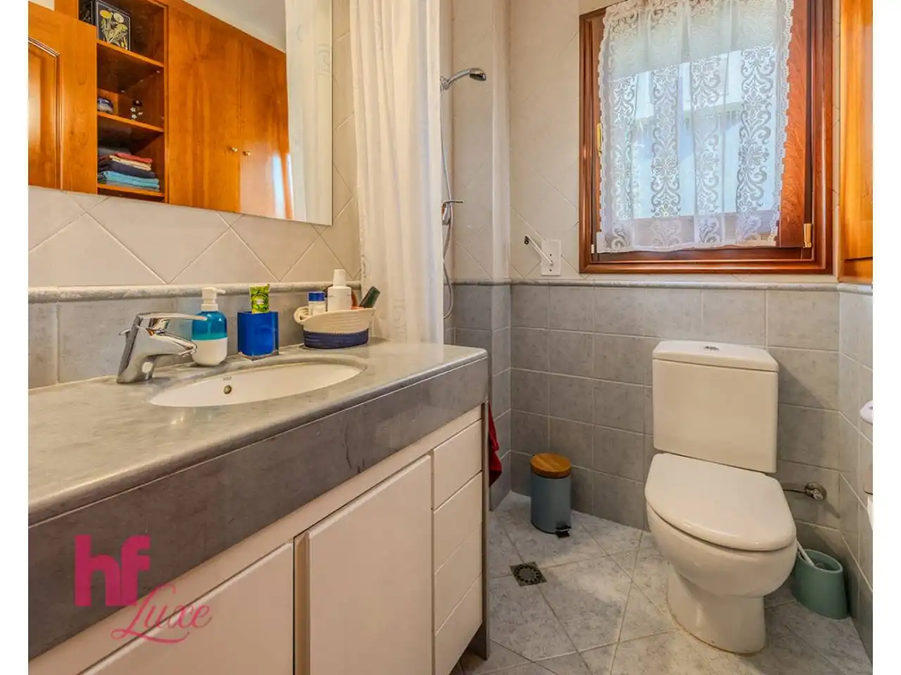 Baño de Casa o chalet en venta en Granollers con Calefacción, Jardín privado y Parquet