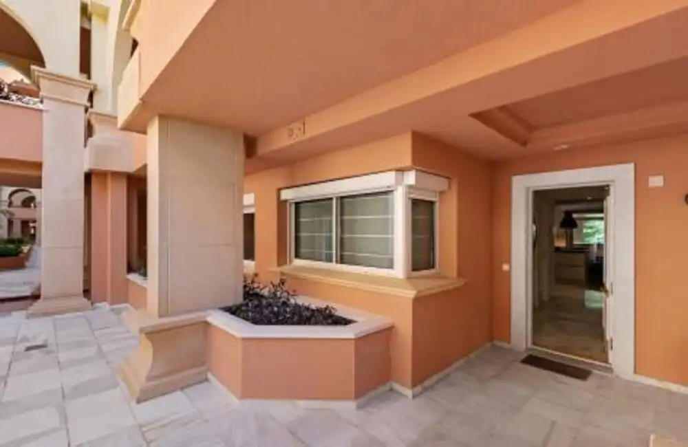 Apartament amb piscina en venda a Nueva Andalucía, imagen 25