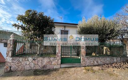 Vista exterior de Casa o xalet en venda en San Pedro de la Nave-Almendra amb Calefacció