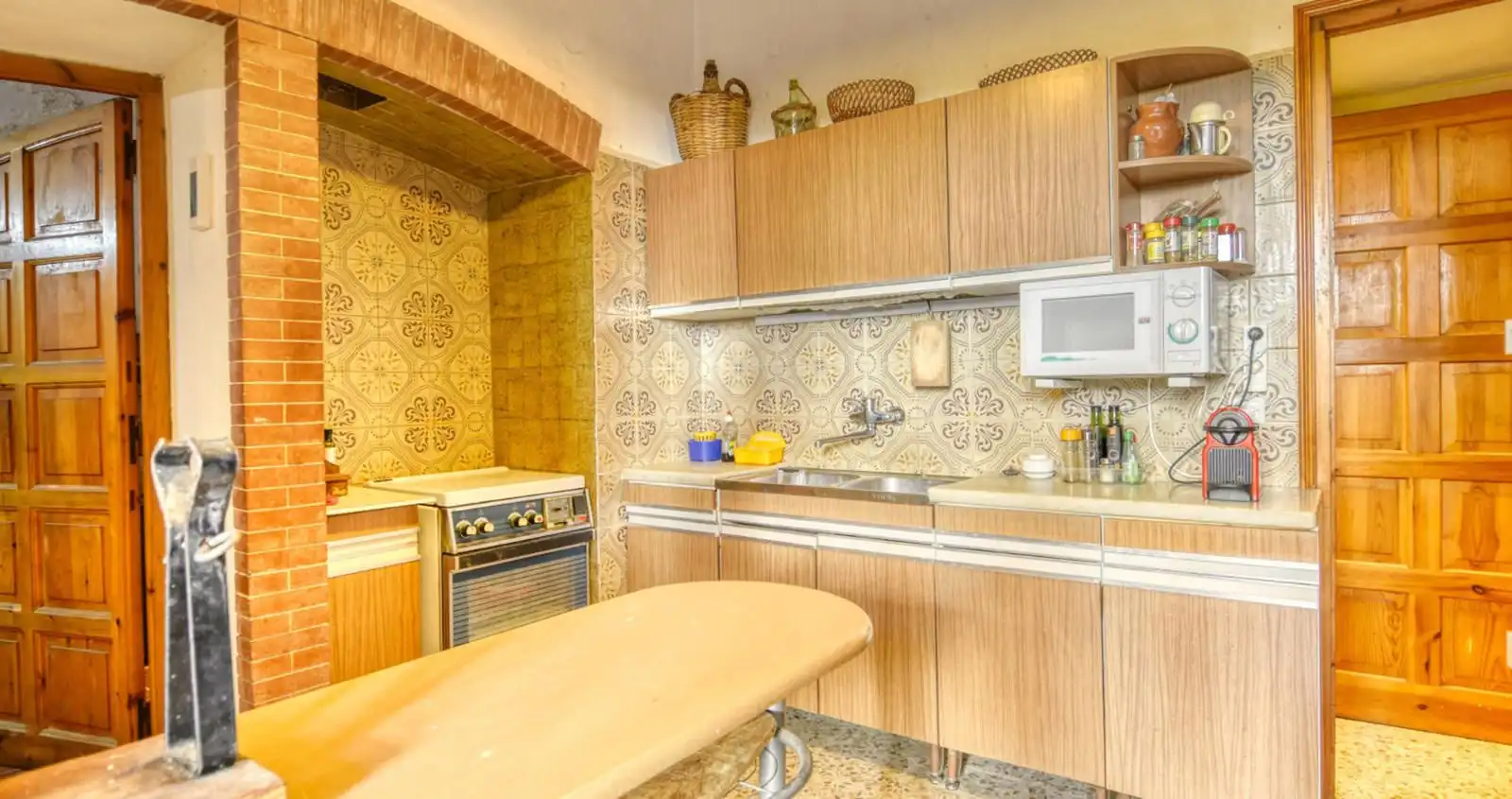 Cuina de Casa o xalet en venda en Begur amb Terrassa i Balcó
