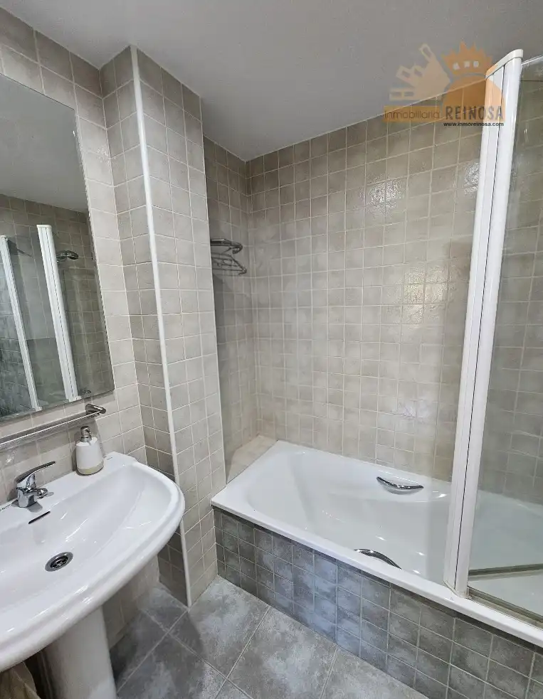 Bathroom of Detached homes for rent in Molina de Segura  with Air Conditioner, Heating and Private garden