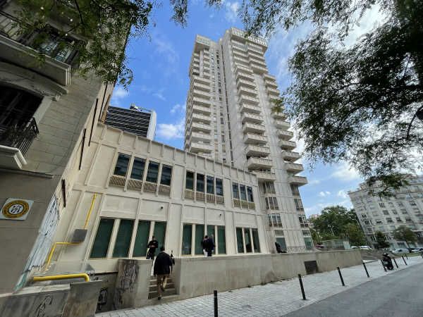 Oficina en venda a DIAGONAL, 523, Barri de les Corts