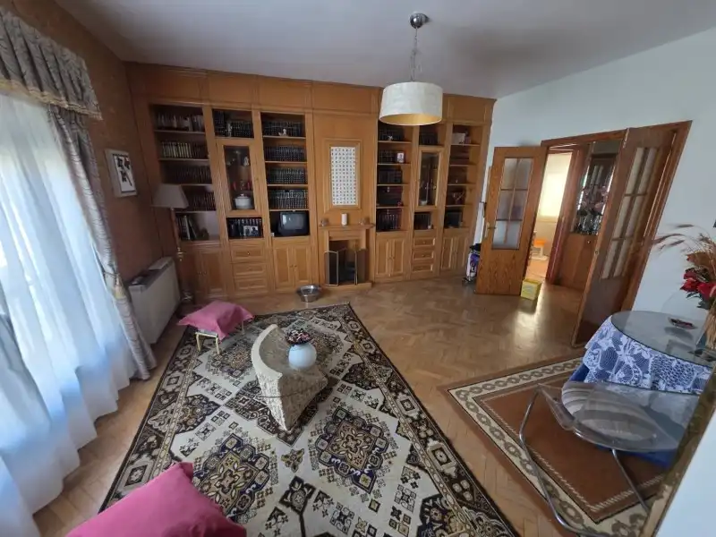 Sala d'estar de Casa o xalet en venda en Malpartida de Plasencia amb Aire condicionat, Calefacció i Jardí privat