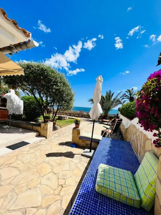 Houses for sale in Platja de Mont-roig