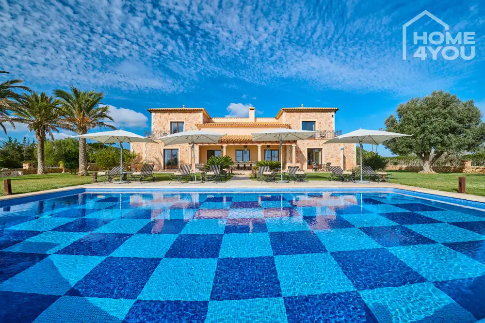 Swimming pool of Houses for sale in Manacor  with Air Conditioner, Heating and Terrace