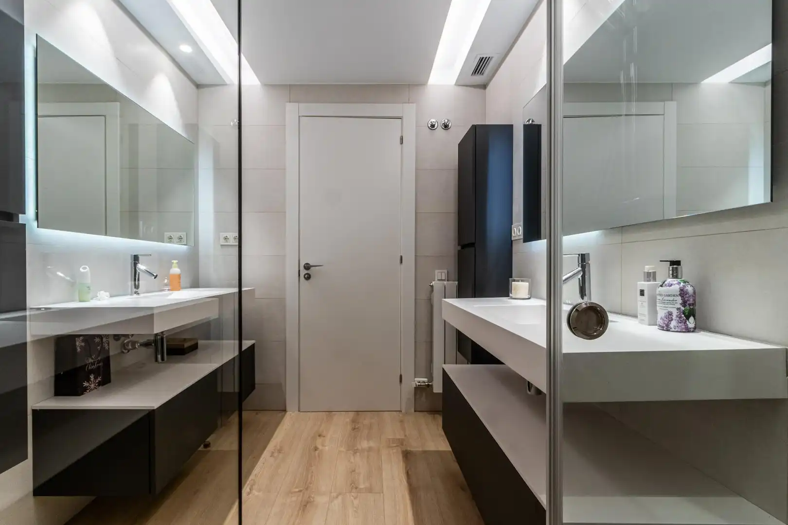 Baño de Piso en venta en Manresa con Calefacción, Parquet y Terraza