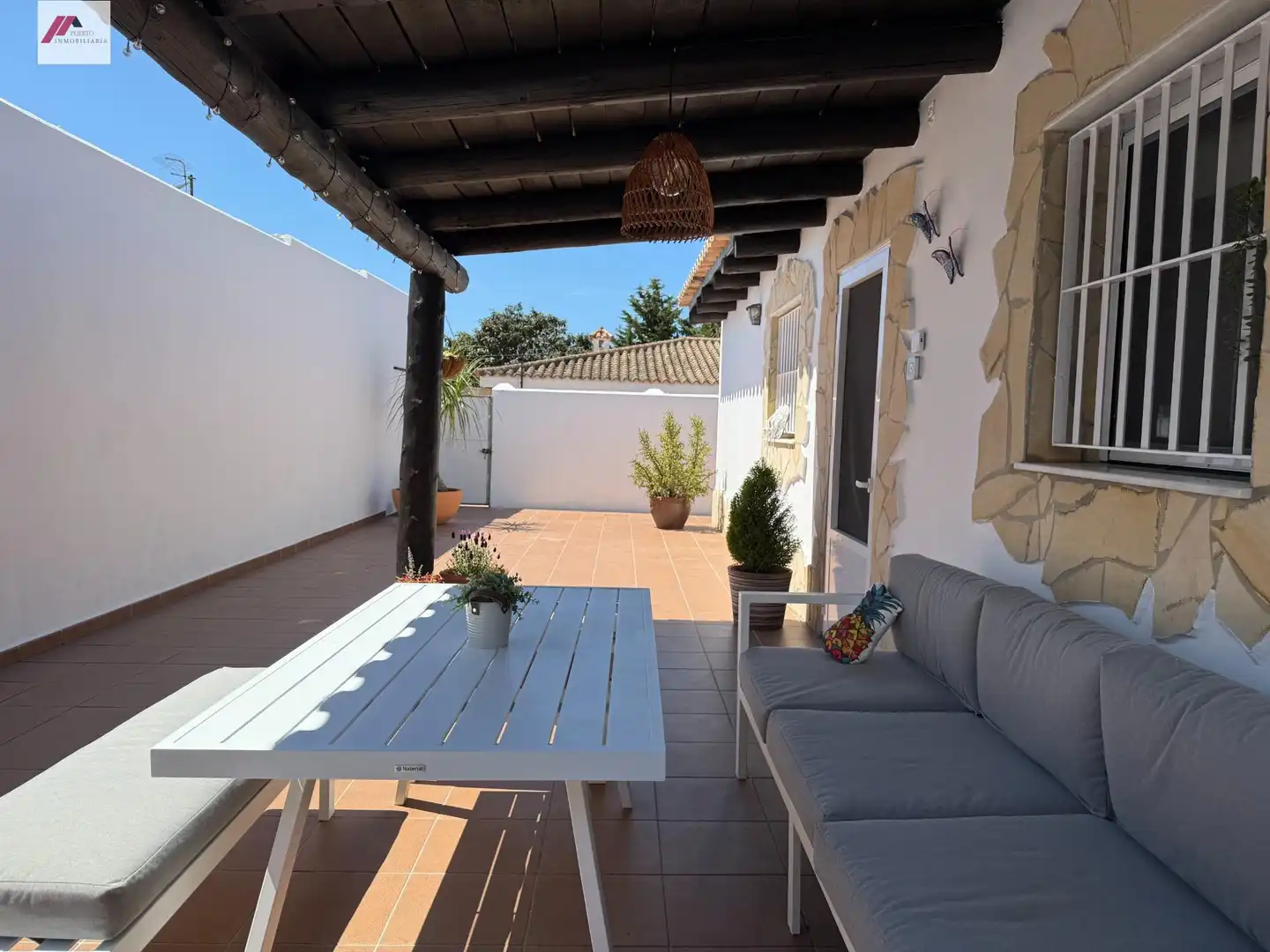 Terrassa de Casa o xalet en venda en El Puerto de Santa María amb Jardí privat, Piscina i Jacuzzi