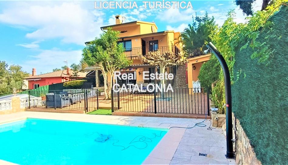 Foto 1 de Casa o chalet en venta en Cami de Montbarbat, Lloret Blau - La Creu de Lloret, Girona