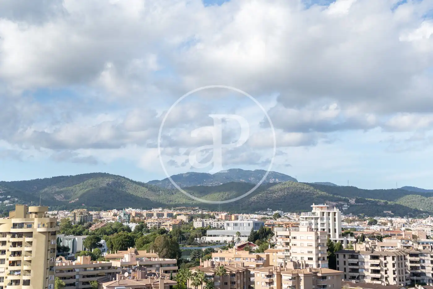Vista exterior de Piso en venta en  Palma de Mallorca con Aire acondicionado, Calefacción y Terraza