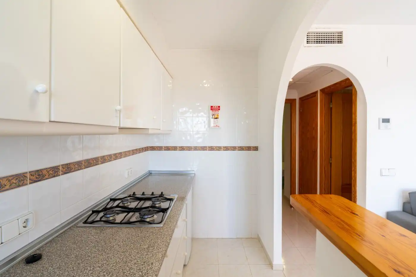 Kitchen of Flat for sale in Calpe / Calp  with Swimming Pool