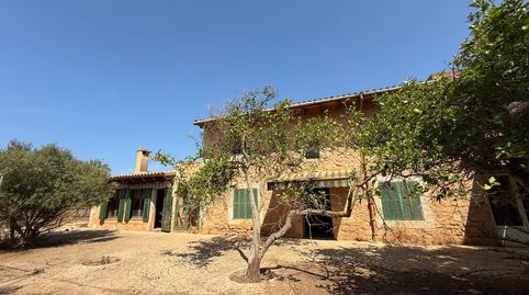 Casa rústica a reformar con mucho potencial en Llucmajor, Mallorca.