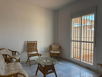 Sala d'estar de Dúplex en venda en Sanlúcar de Barrameda amb Terrassa, Balcó i Alarma