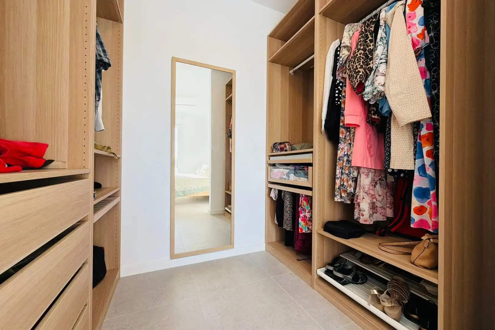 Dormitori de Apartament de lloguer en Fuengirola amb Balcó