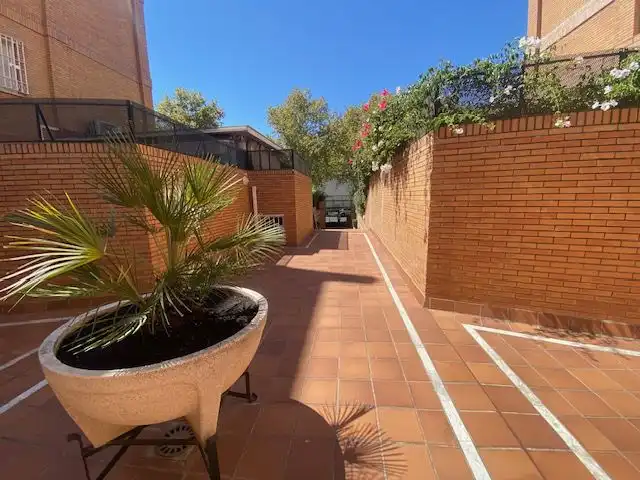 Terrace of Flat for rent in Sevilla  with Air Conditioner, Heating and Terrace