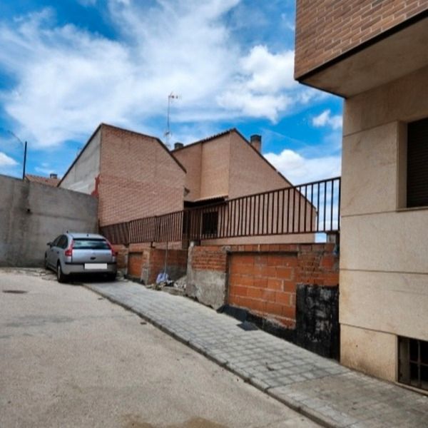 Flat for sale in FUENTE, Los Cigarrales-La Bastida