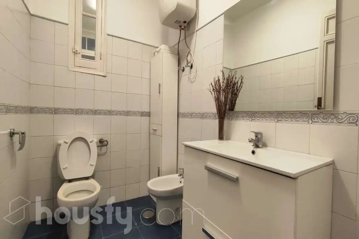 Baño de Local de alquiler en Madrid