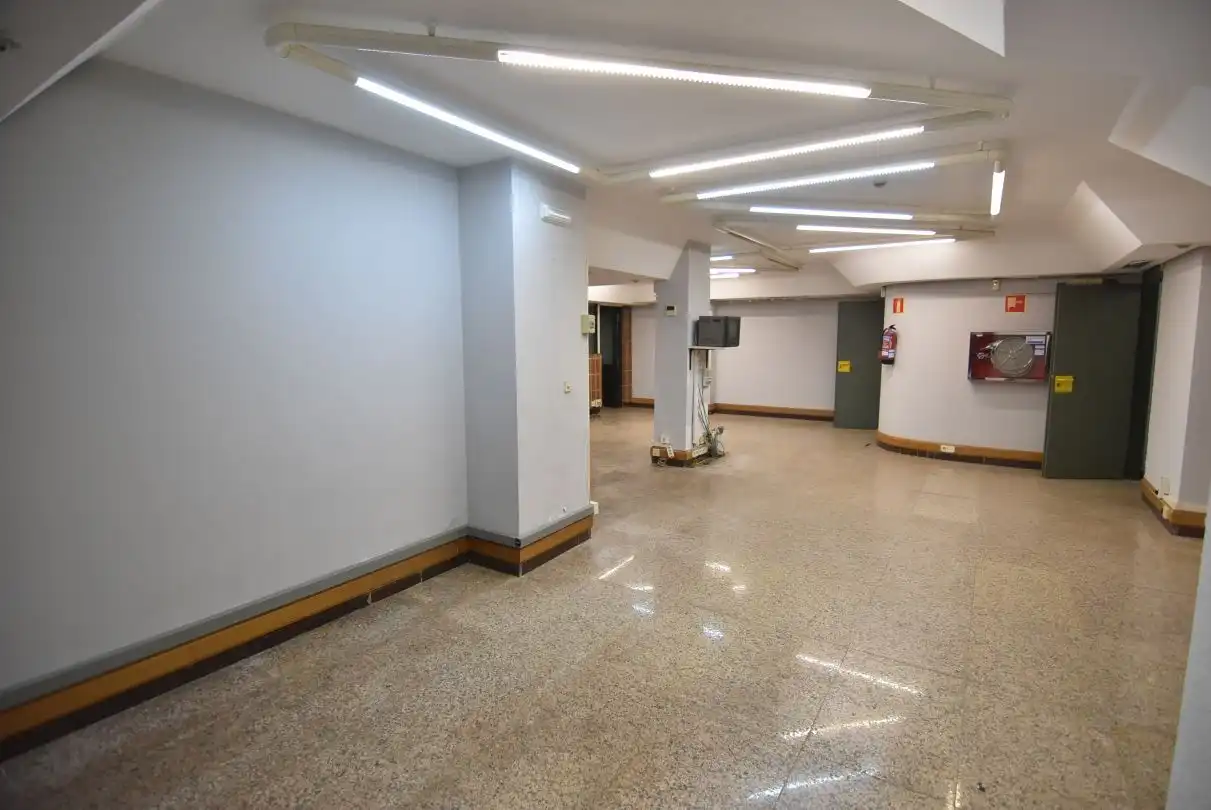 Locale commerciale in vendita a Eibar, imagen 3