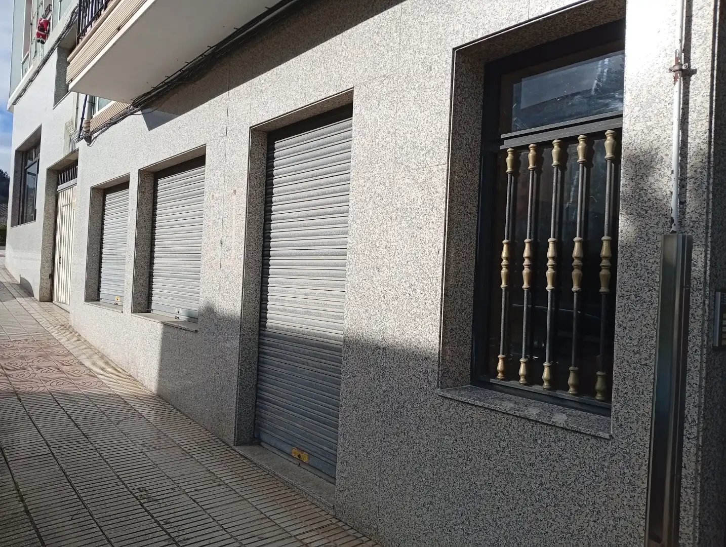 Vista exterior de Local en venta en Nava