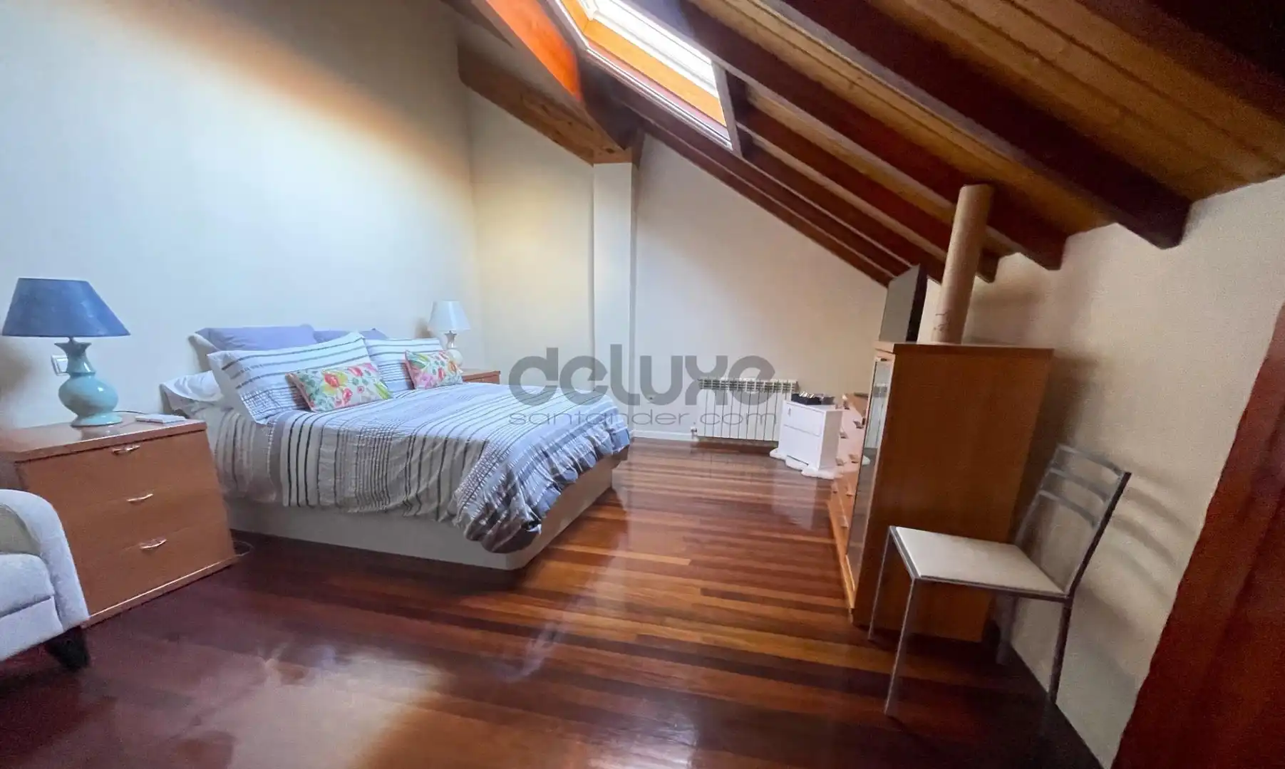 Schlafzimmer von Maisonette zum Verkauf in Piélagos mit Heizung und Abstellraum