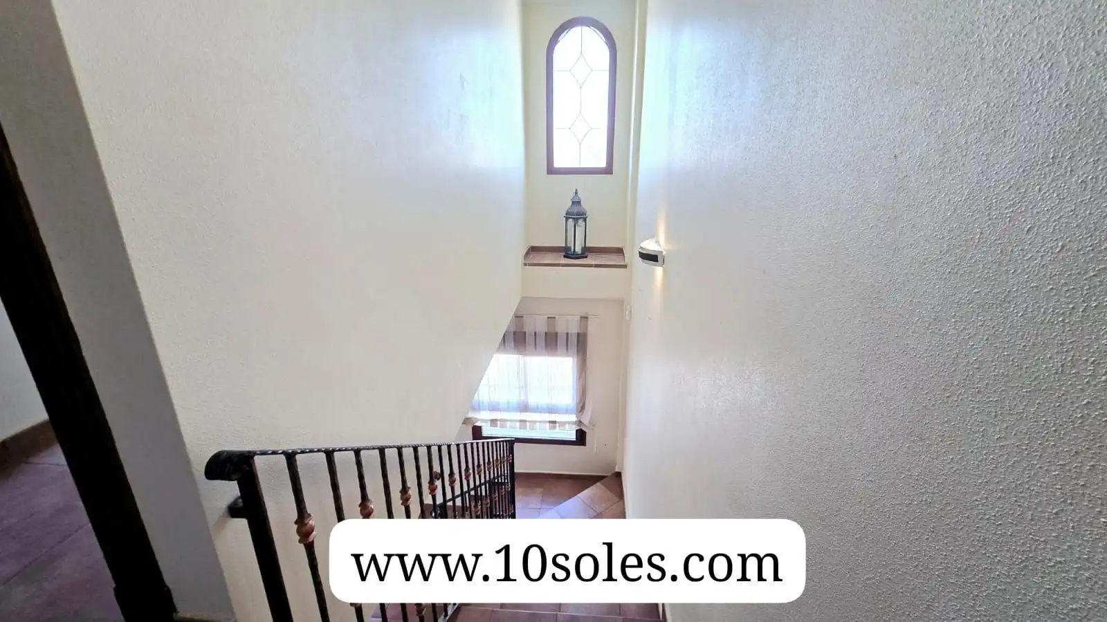 Casa adosada en venta en Bigastro con Terraza, Trastero y Piscina