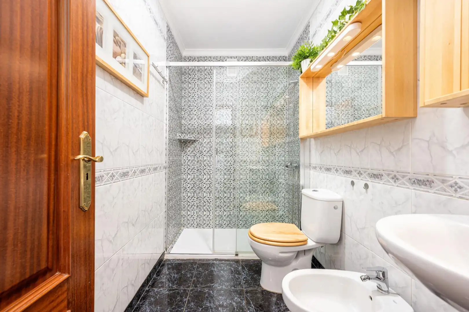 Baño de Piso en venta en Santa Lucía de Tirajana