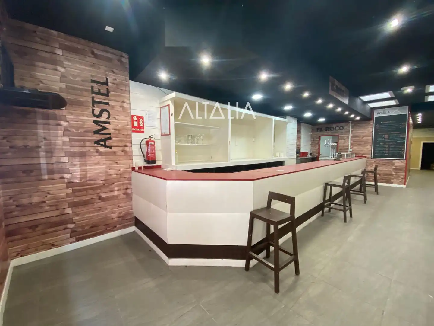 Local en venta en Cuenca con Aire acondicionado