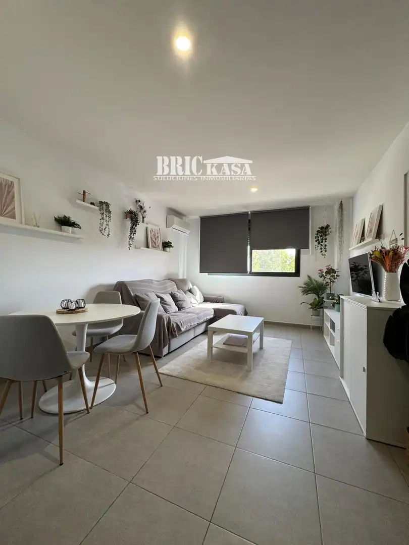Exterior view of Flat for sale in Cáceres  with Air Conditioner and Terrace