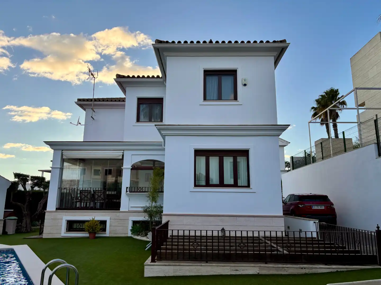 Vista exterior de Casa o chalet en venta en Islantilla con Aire acondicionado, Calefacción y Jardín privado