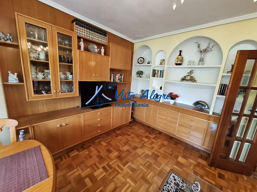 Sala de estar de Piso en venta en Haro con Calefacción, Terraza y Trastero